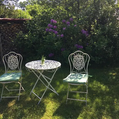 Ruhe- Und Rueckzugsort Im Naturnahen Garten * Jakobshagen